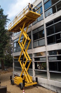 Plataformas de trabalho Aéreo - Tesouras Elétricas - Grupo Ltg